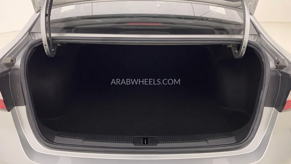 MG 5 2023 for Sale in Dubai Image-23