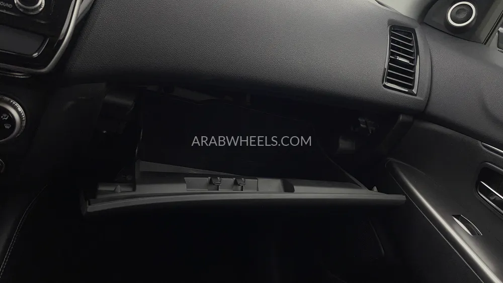 Mitsubishi ASX 2024 for Sale in Dubai Image-31