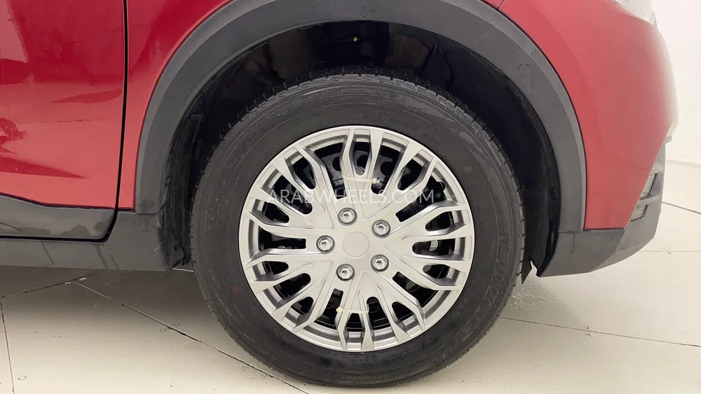 Nissan Kicks 2020 for Sale in Dubai Image-10