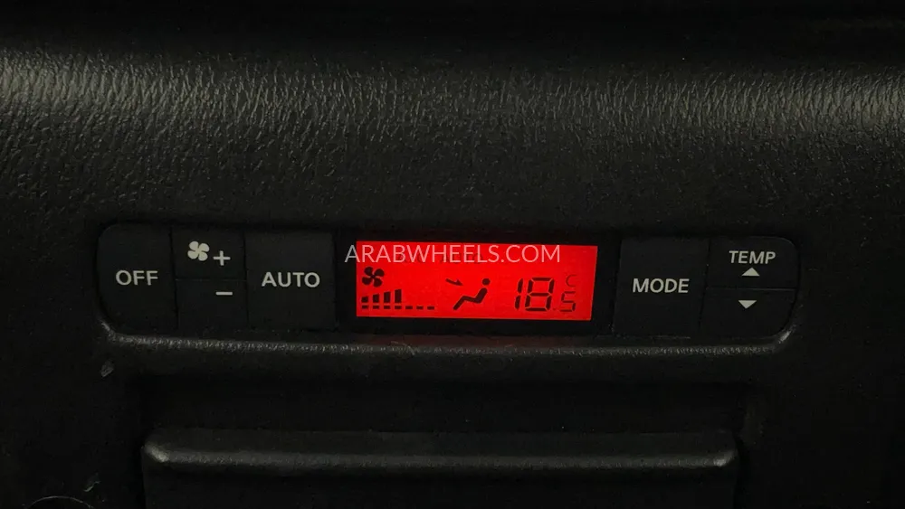 Nissan Patrol 2018 for Sale in Dubai Image-51