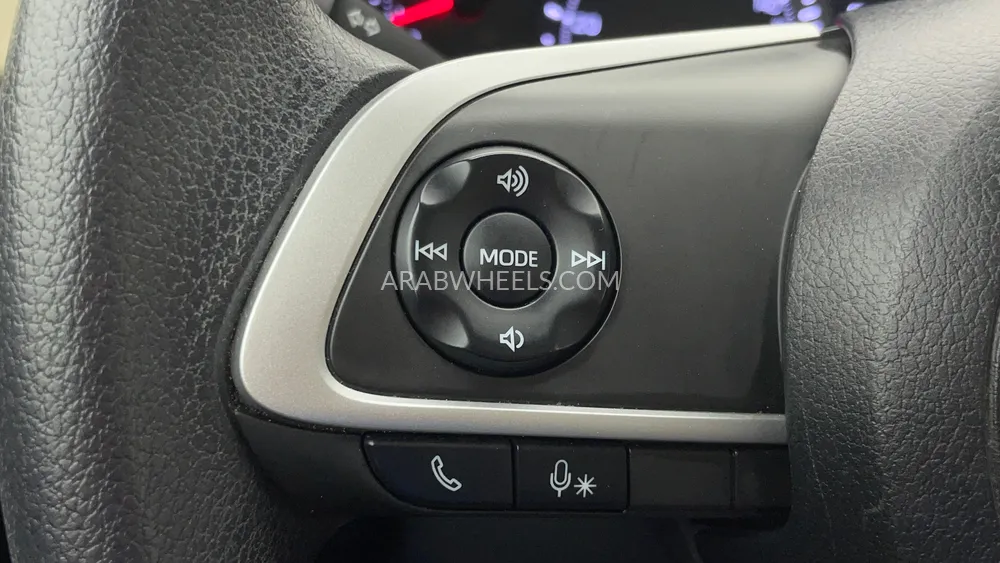 Toyota Yaris 2023 for Sale in Dubai Image-36