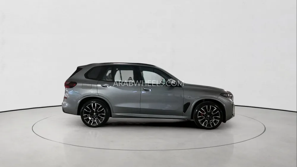 BMW X5 2024 for Sale in Sharjah Image-7