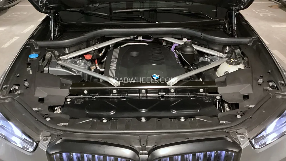 BMW X5 2024 for Sale in Sharjah Image-22