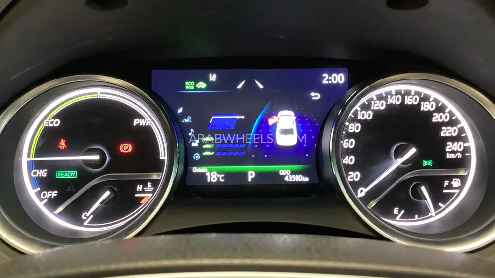 Toyota Camry 2024 for Sale in Sharjah Image-12