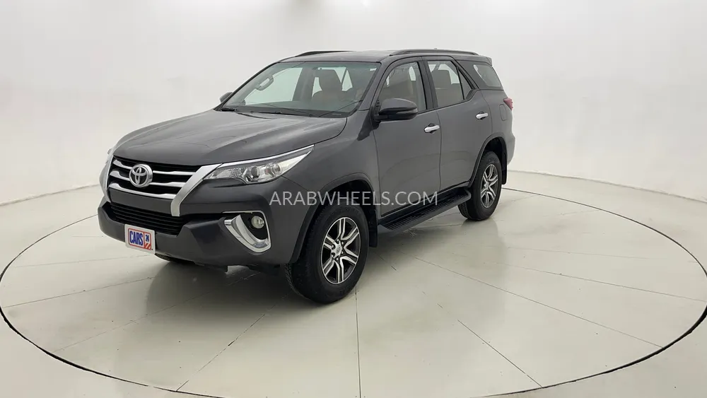 تويوتا فورتشنر 2019 for Sale in دبي Image-7