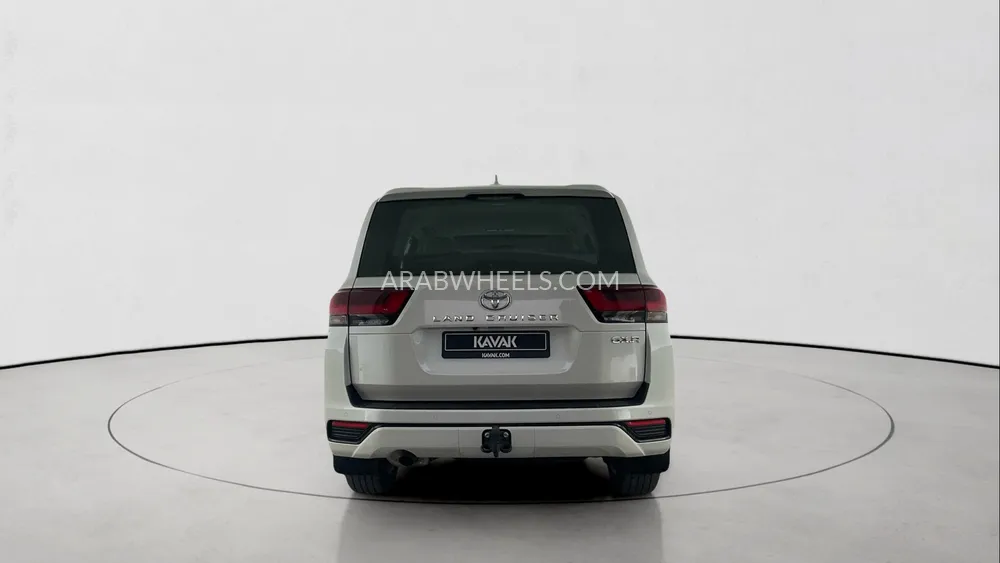 Toyota Land Cruiser 2024 for Sale in Dubai Image-5