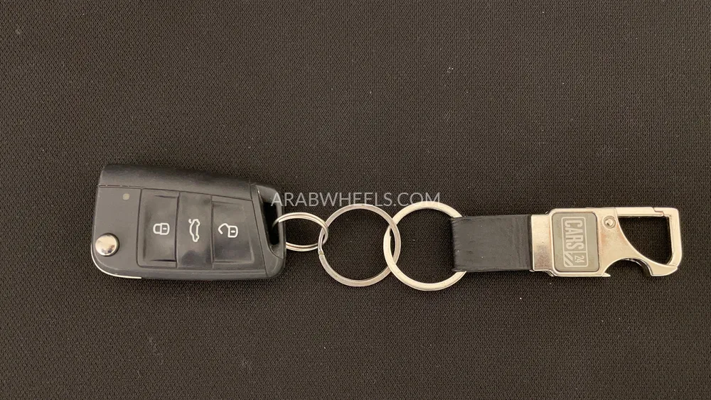 Volkswagen T Roc 2021 for Sale in Dubai Image-25