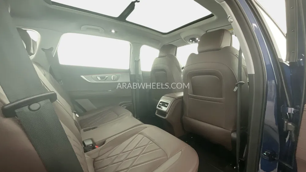 Chery Tiggo 8 Pro Max 2025 for Sale in Sharjah Image-26