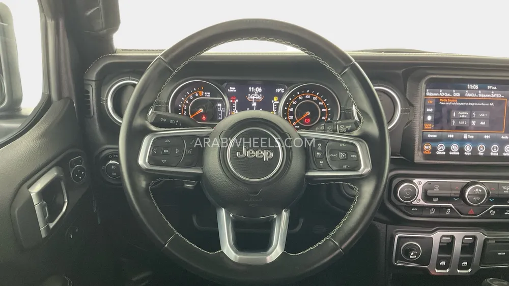 جيب رانجلر 2021 for Sale in الشارقة Image-15