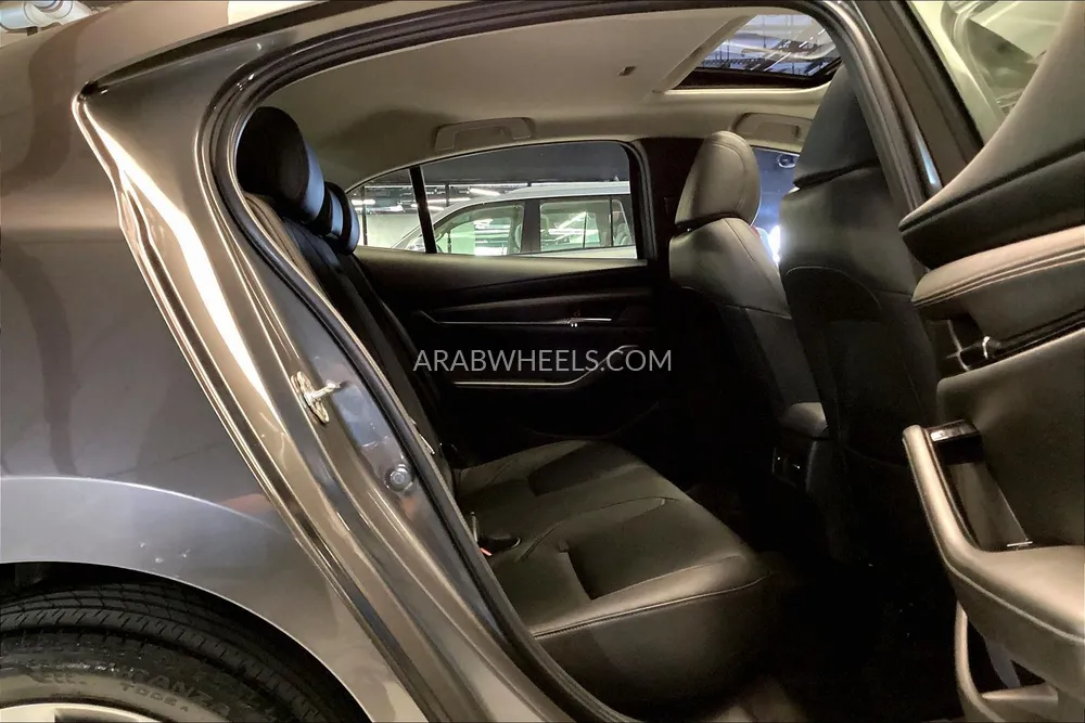 مازدا 3 2024 for Sale in دبي Image-23