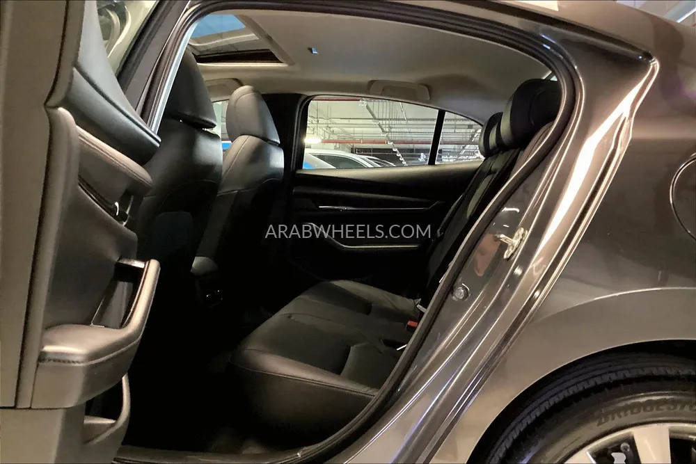 مازدا 3 2024 for Sale in دبي Image-24