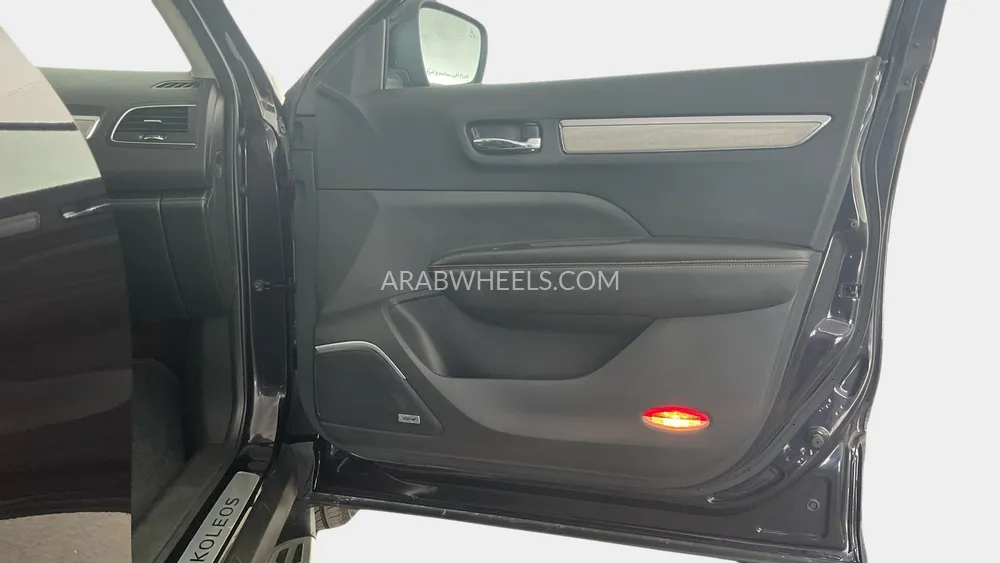 Renault Koleos 2023 for Sale in Sharjah Image-25