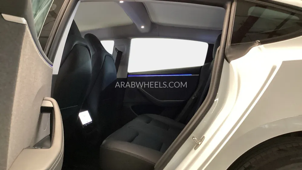 Tesla Model 3 2024 for Sale in Dubai Image-14