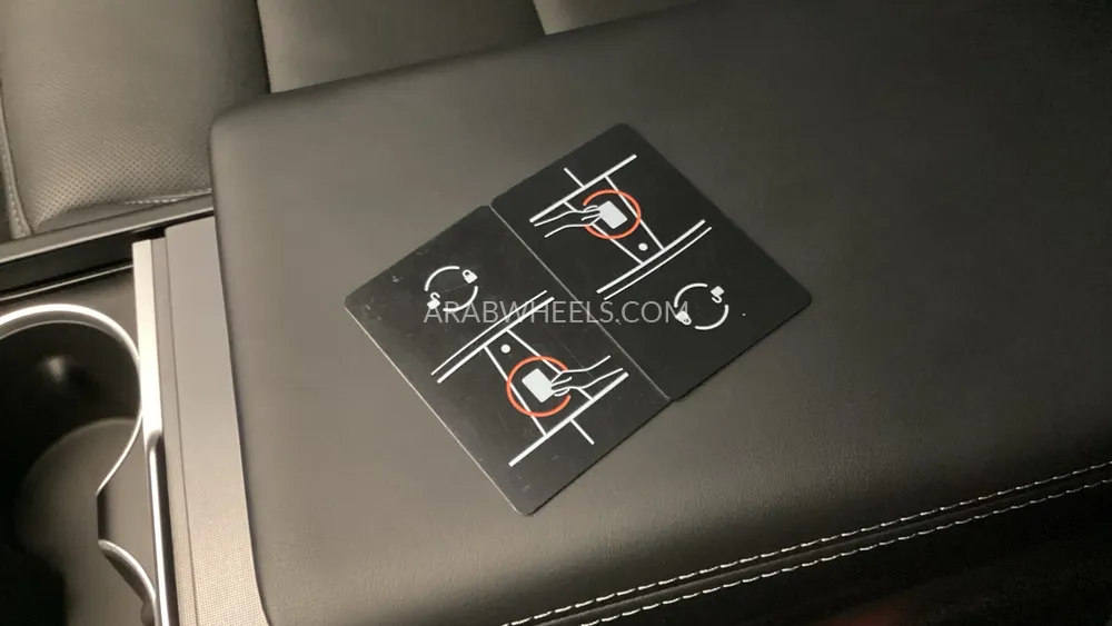 Tesla Model 3 2024 for Sale in Dubai Image-17