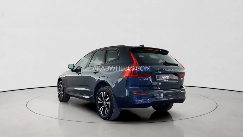 فولفو إكس سي 60 2024 for Sale in دبي Image-4