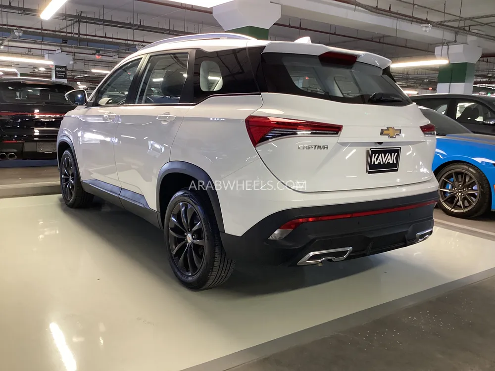 Chevrolet Captiva 2024 for Sale in Sharjah Image-6