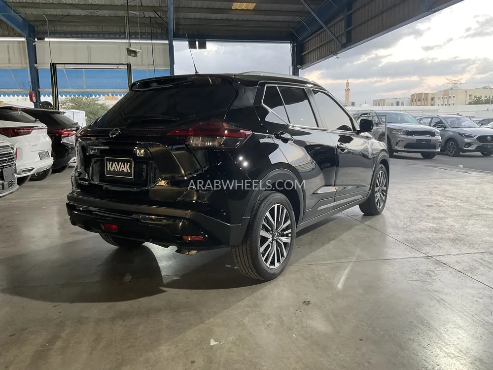 Nissan Kicks 2022 for Sale in Sharjah Image-4