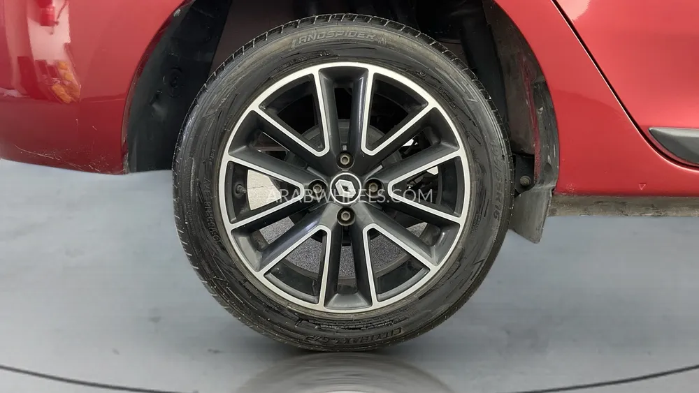 Renault Symbol 2021 for Sale in Sharjah Image-9