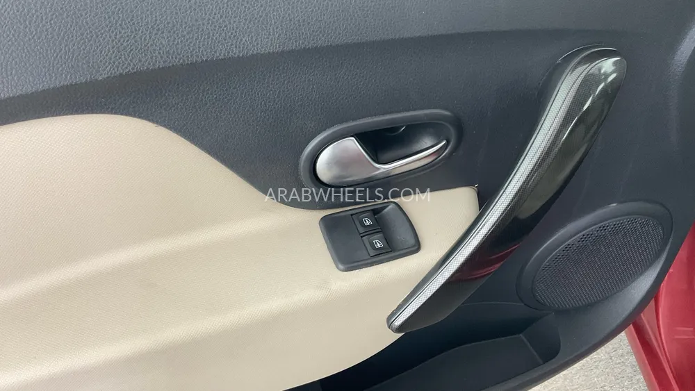 Renault Symbol 2021 for Sale in Sharjah Image-35