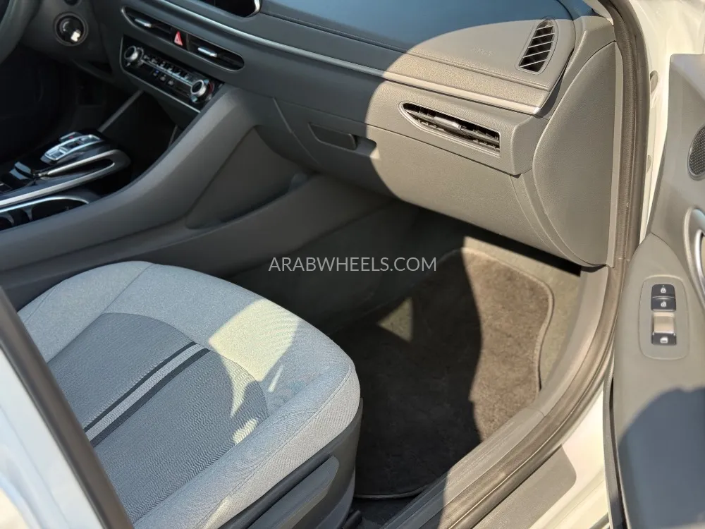 Hyundai Sonata 2021 for Sale in Dubai Image-14