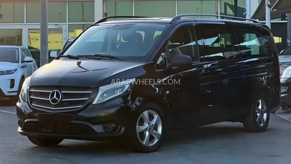 Mercedes Benz Vito 2019 for Sale in Sharjah Image-2