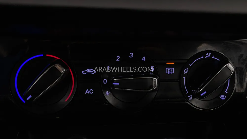 MG 5 2023 for Sale in Dubai Image-32