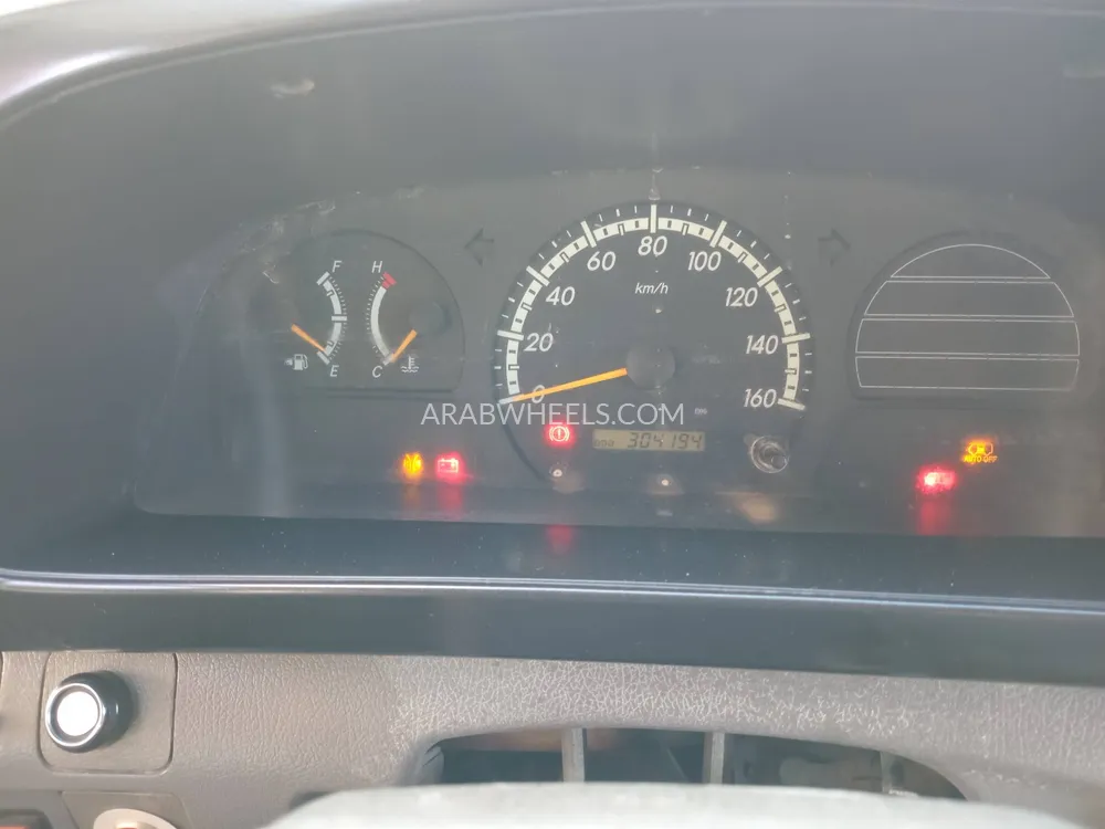 Toyota Coaster 2011 for Sale in Sharjah Image-10