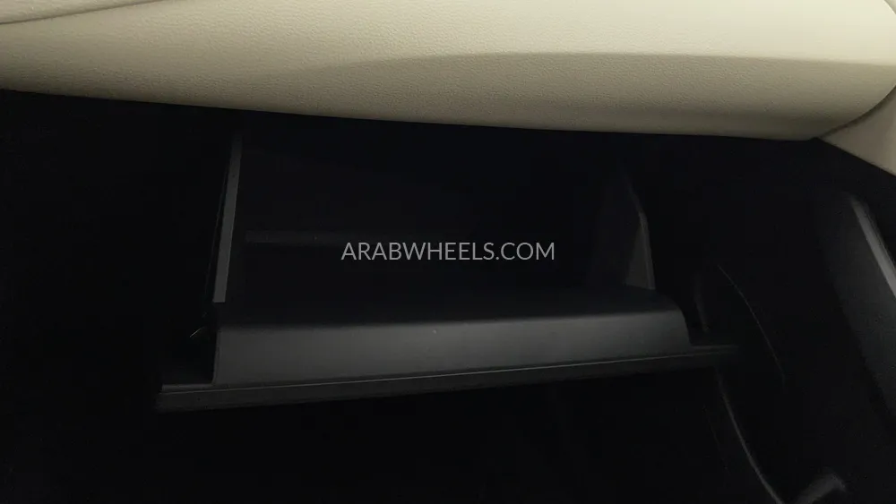 تويوتا كورولا 2020 for Sale in دبي Image-28