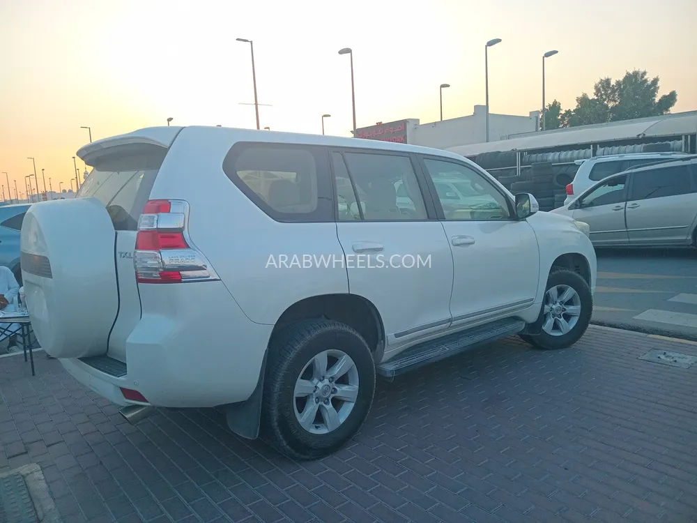 Toyota Land Cruiser Prado 2016 for Sale in Sharjah Image-4