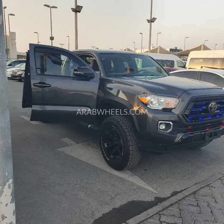 تويوتا تاكوما 2022 for Sale in الشارقة Image-6