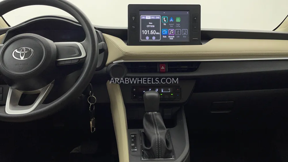 تويوتا يارس 2023 for Sale in دبي Image-14