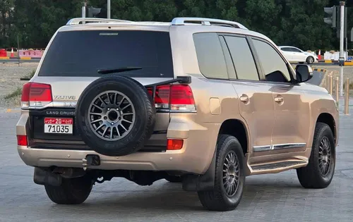 Toyota Land Cruiser 2012