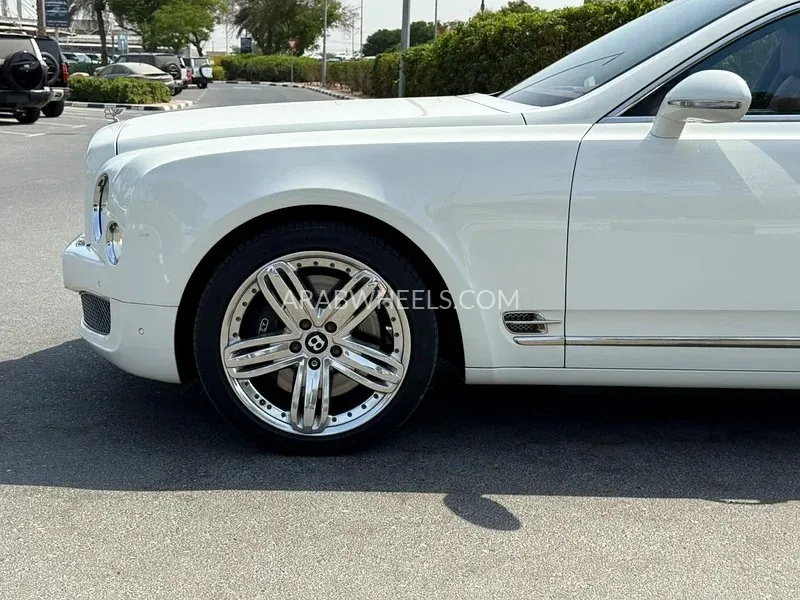 Bentley Mulsanne 2013 for Sale in Dubai Image-6