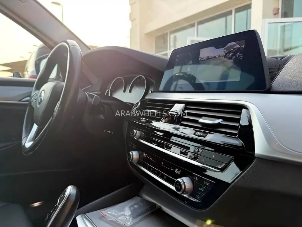 BMW 5 series 2020 for Sale in Sharjah Image-5