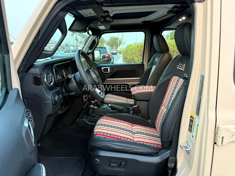 Jeep Wrangler 2024 for Sale in Dubai Image-5