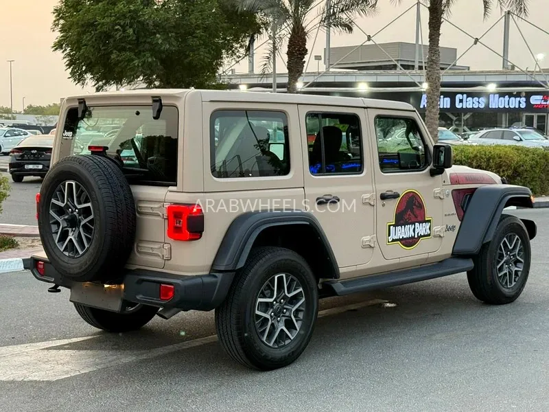 Jeep Wrangler 2024 for Sale in Dubai Image-7