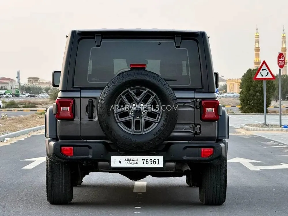 Jeep Wrangler 2024 for Sale in Sharjah Image-2