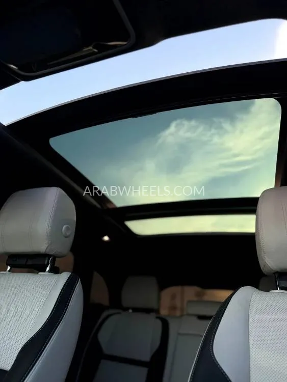 Land Rover Range Rover Velar 2019 for Sale in Dubai Image-12