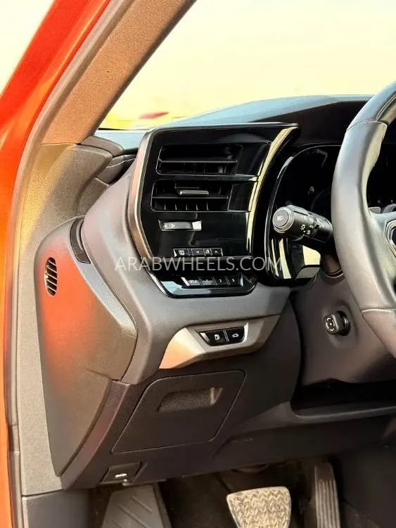 Lexus RX 2023 for Sale in Dubai Image-8