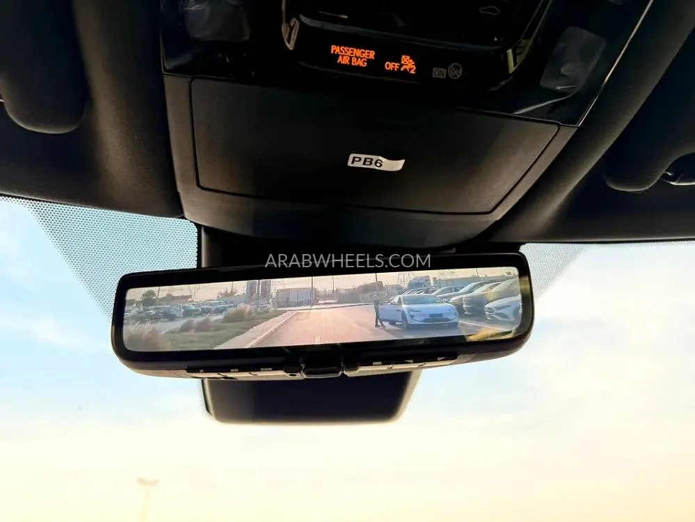 Lexus RX 2023 for Sale in Dubai Image-18