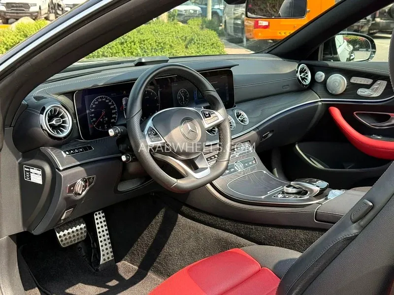 مرسيدس بنز كلاس E 2018 for Sale in دبي Image-18