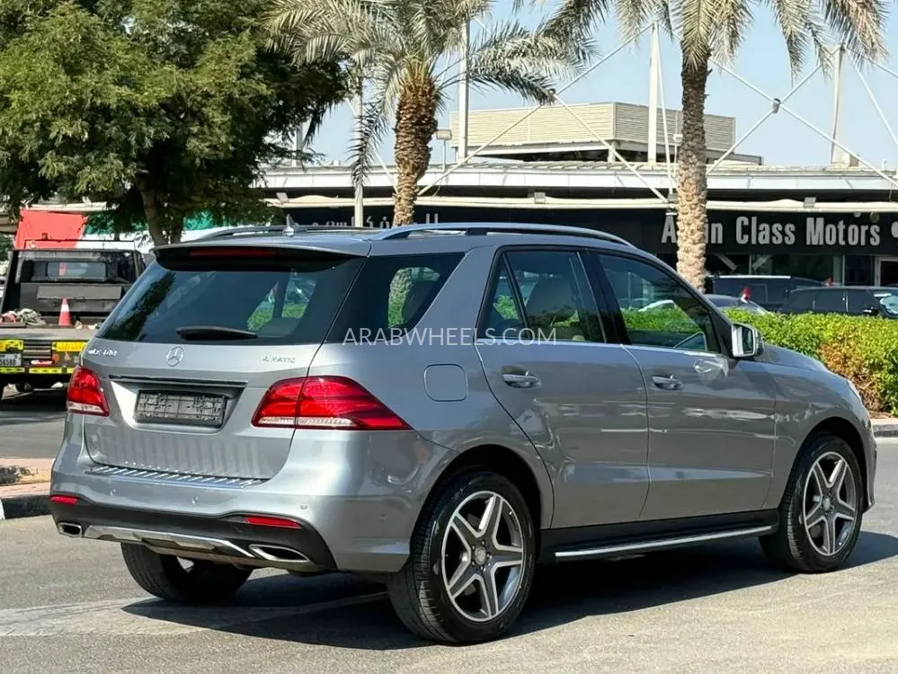 Mercedes Benz GLE Class 2016 for Sale in Dubai Image-2