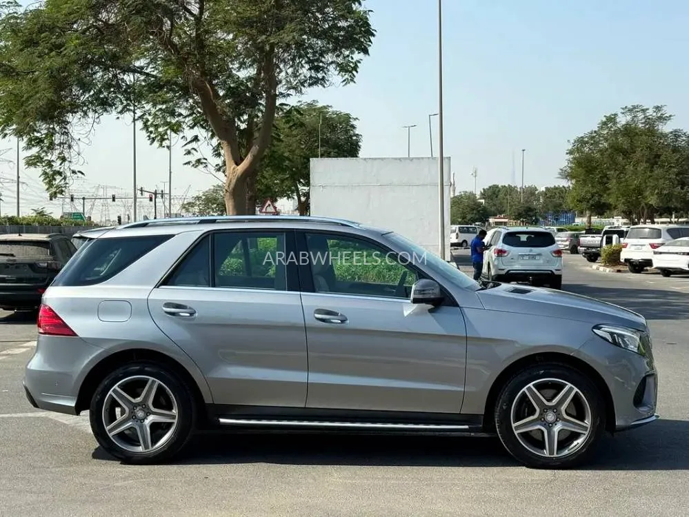 Mercedes Benz GLE Class 2016 for Sale in Dubai Image-12