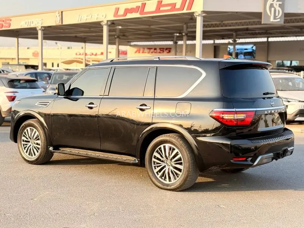 Nissan Armada 2021 for Sale in Dubai Image-16