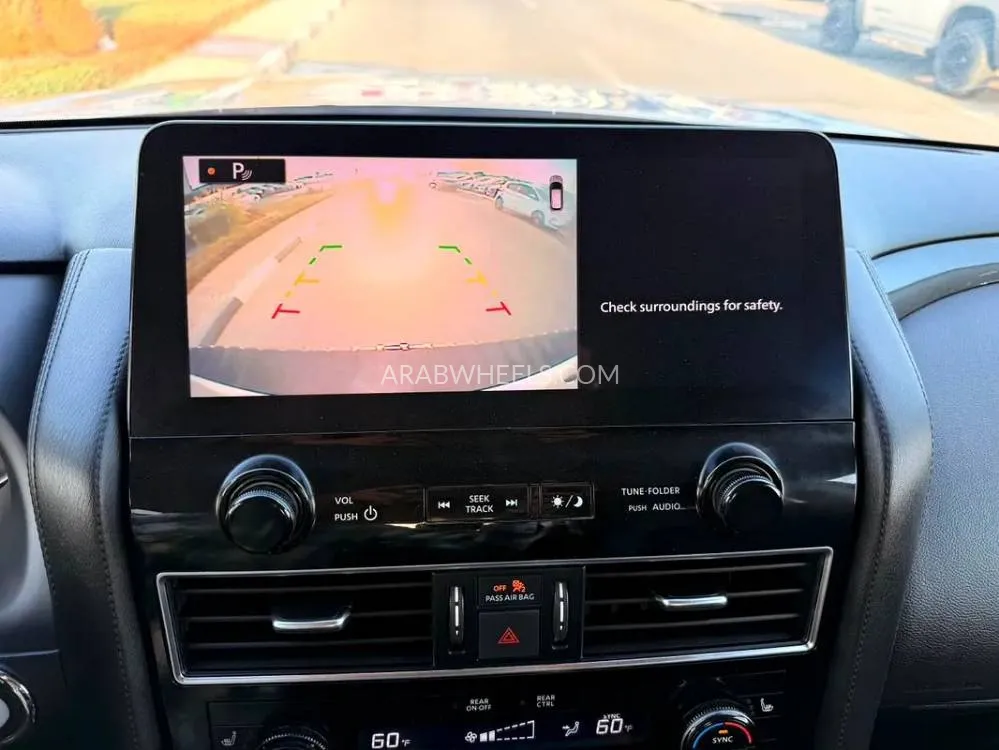 Nissan Armada 2021 for Sale in Dubai Image-9