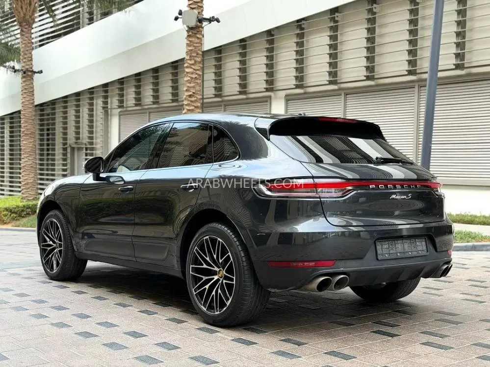 Porsche Macan 2021 for Sale in Dubai Image-11