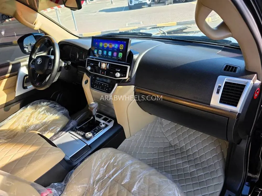 Toyota Land Cruiser 2009 for Sale in Sharjah Image-4