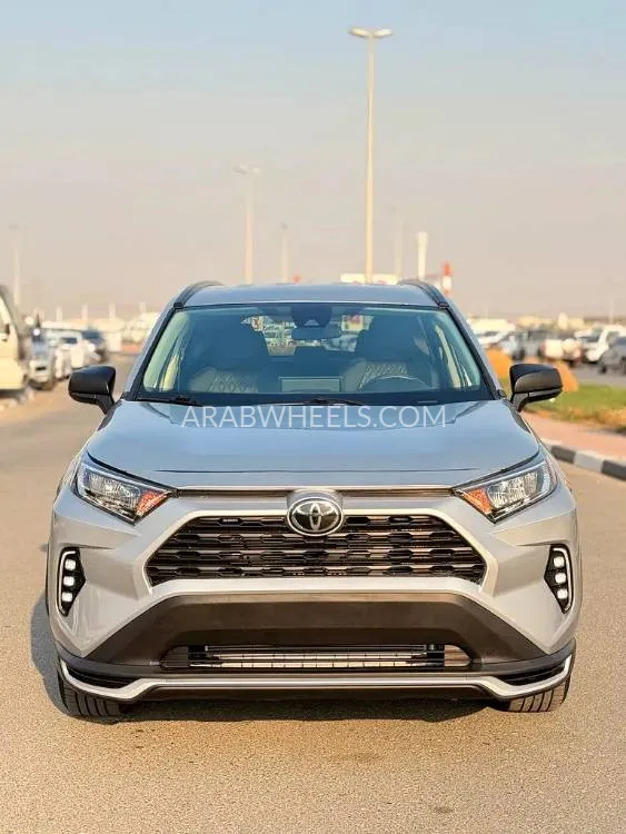 Toyota Rav4 2019 for Sale in Dubai Image-13