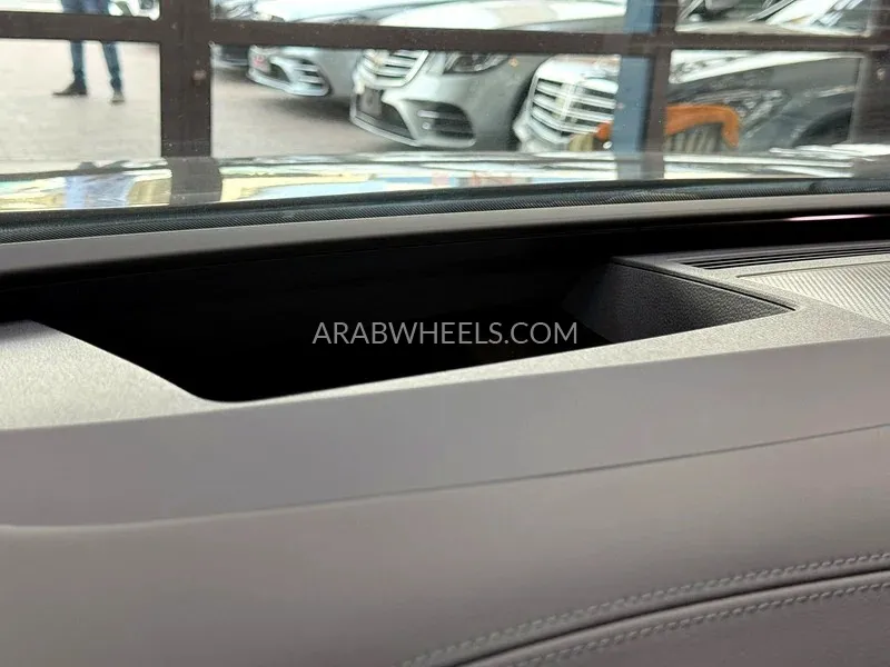 Volkswagen ID.6 2022 for Sale in Dubai Image-13