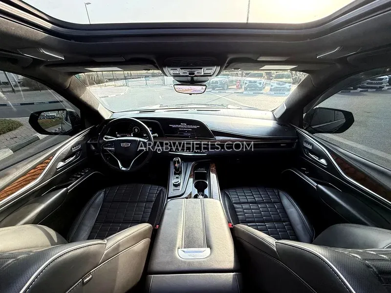 Cadillac Escalade 2021 for Sale in Dubai Image-13